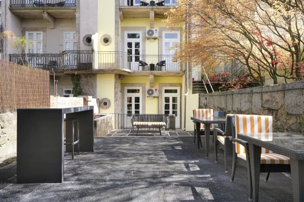 Primary view of Rosário Suites Townhouse